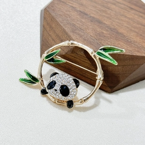 Exquisite Brosche Im Chinesischen Stil Mit Panda Und Bambus Aus Legierung Mit Strasssteinen Emaille Tierform Anstecknadel Damen Schmuck