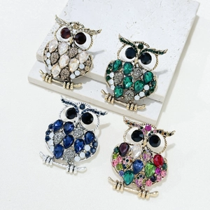 Vintage Alloy Rhinestone Owl Brooch Elegant Animal Breastpin Jewelry For Women Suits Dress Coat Accessories