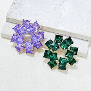 Elegant retro double-layer circular brooch set with purple and green crystals