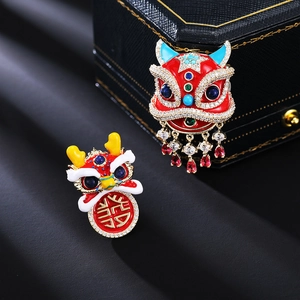 Chinesischer Stil Löwentanz Brosche Für Damen Exquisite Strass Emaille Reversnadel Neujahrsglück Quasten Brosche Schmuck Geschenk