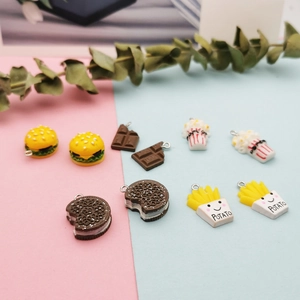 Pendentifs en résine alimentaire DIY burger et frites pour la création de bijoux