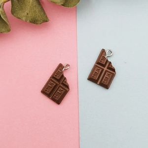 Pendentif chocolat en résine avec gravure MILK et anneau argenté pour créations de bijoux DIY