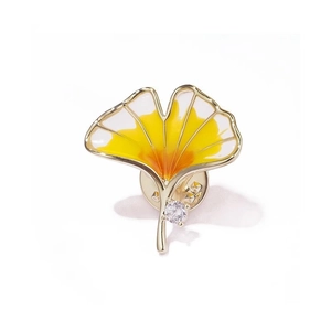 Vintage gold ginkgo leaf brooch with enamel gradient and zircon stone for suits