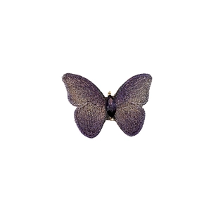 Spilla a farfalla ricamata con ali a rete viola e pietra preziosa scintillante