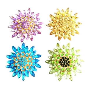 Elegant Alloy Magnolia Flower Brooch For Women High Quality Rhinestone Crystal Corsage Pin For Suit Accessories Vintage Luxury Jewelry