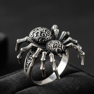 Vintage punk spider ring in aged silver alloy with intricate carved totem textures