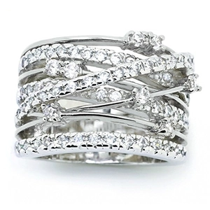 Elegante anillo ancho multicapa con pavé de circonitas cúbicas redondas engastadas