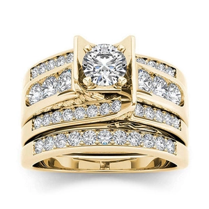 Set di anelli in oro 18 carati con grande zircone e diamanti incastonati in micro-pavé