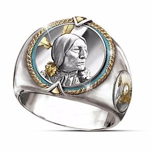 Anillo retro para hombre con jefe indio y detalles de monedas de águila doradas en plata