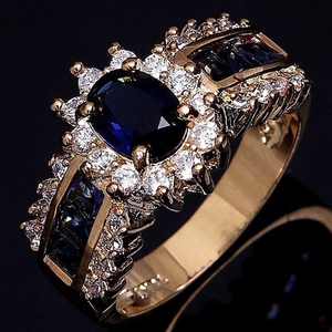 Anello Cluster in Lega Strass Vintage Lussuoso per Donna Placcato Oro Ovale Pietra Blu Rossa Gioielli di Moda