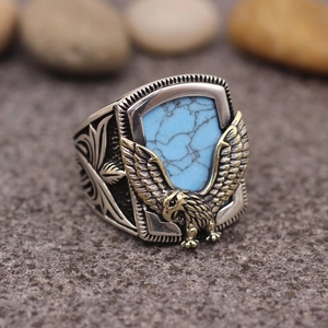 Retro Men's Alloy Eagle Ring Antique Silver Color Flying Eagle Ring With Artificial Turquoise Inlay Vintage Punk Biker Jewelry