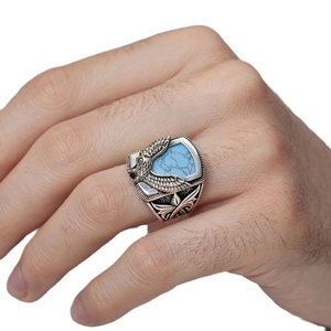 Vintage men's eagle ring with turquoise stone inlay and engraved silver metal finish