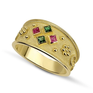 Bague large plaquée or 18 carats avec texture mate et incrustation de pierres fines
