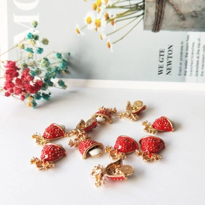 Christmas Antler Mushroom Alloy Enamel Pendant Red Gold Snowflake Pattern For DIY Bracelet Necklace Making Festive Jewelry Craft