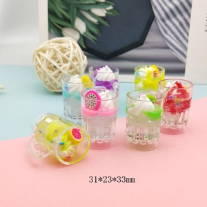 Pendentifs miniatures en résine de boissons avec fruits et crème, 31x23x33mm