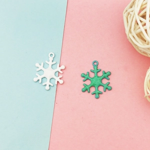 Weihnachtsserie Emaille Schneeflocke Anhänger Legierung Glitzer Für DIY Ohrring Halskette Winter Schmuckherstellung Zubehör