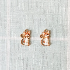 DIY cat-shaped gold enamel charms with rhinestone bow for jewelry making accessories