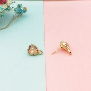 Goldene Herz-Ohrstecker mit Champagner-Kristallen und Ösen für DIY-Schmuckherstellung