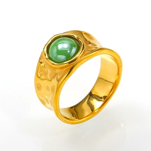 Vintage hammered gold stainless steel wide ring with round green stone inlay