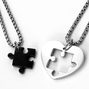 Puzzle Heart Couple Necklace Set For Lovers Titanium Stainless Steel Matching Pendant Necklace For Valentine Gift