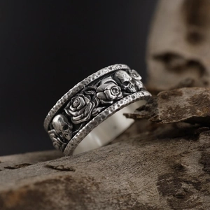 Anillo de Aleación para Hombre Vintage Punk Con Patrones de Calavera Gótica y Rosa Textura en Relieve Galvanizado Joyería Regalo