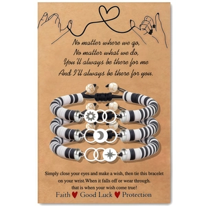 Set de 3 bracelets en argile polymère avec pendentifs soleil lune et étoile
