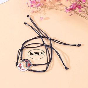 Dettaglio dei braccialetti dell'amicizia intrecciati yin yang koi, 16-29 cm
