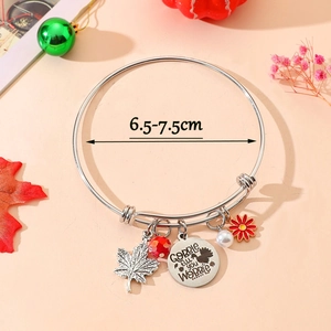 Adjustable silver bangle with Thanksgiving pendants showing a 6.5-7.5cm diameter scale