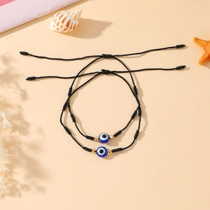 Lot de bracelets tressés à sept nœuds avec œil turc bleu et perles dorées élégantes