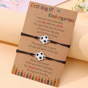 Bracelet Tissé avec Breloques Football en Émail Corde en Cire de Cuir Synthétique Cadeau de Rentrée Scolaire Maternelle Bijoux