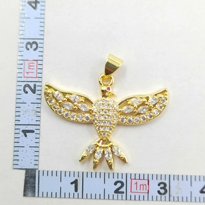 Detailed size measurement of bird pendant with gold plating and white zircon crystals