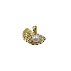 18k gold plated shell pendant with pearl and cubic zirconia for DIY jewelry making