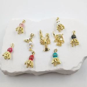 18k gold plated sea life pendants with lobster octopus and crab charms for DIY necklaces
