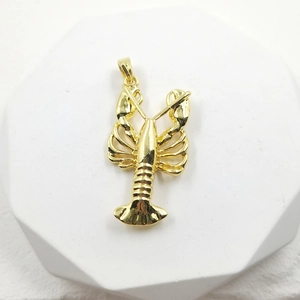 Golden lobster pendant with 18k gold plating and zircon micro-inlay for DIY necklaces