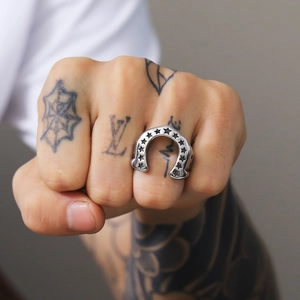 Punk Stainless Steel Horseshoe Star Ring For Men Vintage Rock Biker Style Polished Silver Tone Jewelry Finger Ring
