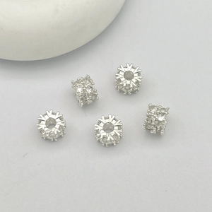 Perles intercalaires flocon de neige argentées avec zircone pour bijoux DIY et bracelets