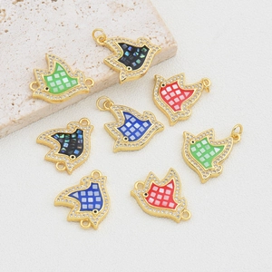 Pendenti a Forma di Uccello in Rame Placcato Oro 18K Con Zirconia Smalto Madreperla Motivo a Scacchi Connettori a Colomba per Fai da Te