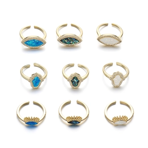 Set van 9 vintage 18K vergulde Hamsa Hand en Evil Eye ringen met opalen, verstelbaar