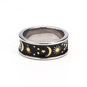Bague vintage en acier inoxydable avec relief soleil, lune et étoiles en émail noir