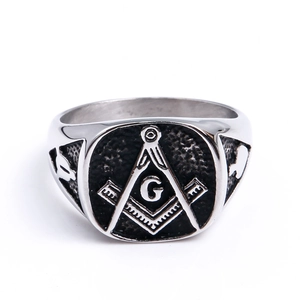 Detailed view of Freemasonry G symbol on retro stainless steel signet ring for men