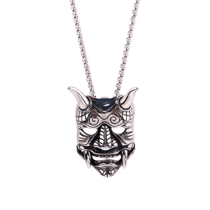 Pendentif masque Oni japonais rétro en argent punk et collier en acier au titane durable