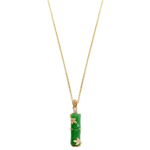 Collier pendentif bambou doré avec jade vert émeraude et accents de strass brillants