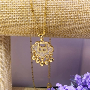 Titanium Staal Goud Slot Hanger Ketting Voor Vrouwen Strass Geluk Bel Kwastje Ketting Lichte Luxe Sieraden In Chinese Stijl