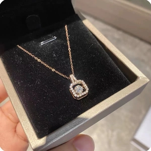 Elegant Stainless Steel Shimmering Rhinestone Pendant Necklace For Women Korean Style Simple Moving Stone Clavicle Chain Jewelry
