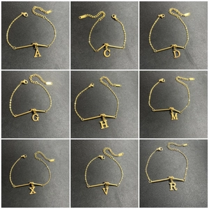 Minimalistisches Titanstahl Buchstaben Anhänger Armband Für Damen Herren Gold Knoten Bar Verstellbar Alphabet Modeschmuck Geschenk