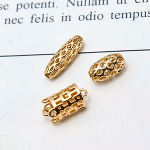 Drei Arten von goldene hohle geometrische Zwischenperlen für DIY-Schmuck und Ketten