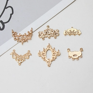 Set of 6 vintage gold-plated hollow floral pendant charms for DIY jewelry making