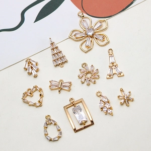 Copper Rhinestone Pendants Geometric Flower Heart Leaf Eiffel Tower Shapes For DIY Jewelry Making Accessories Gold Pendants