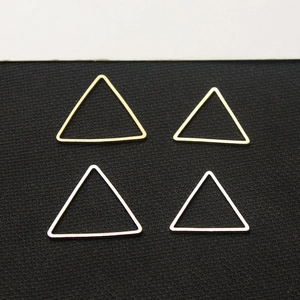 Pendentifs cadres triangulaires plaqués or 18k pour la création de bijoux DIY et colliers