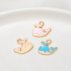 Cute DIY whale pendant alloy charms for jewelry making in pink and blue colors